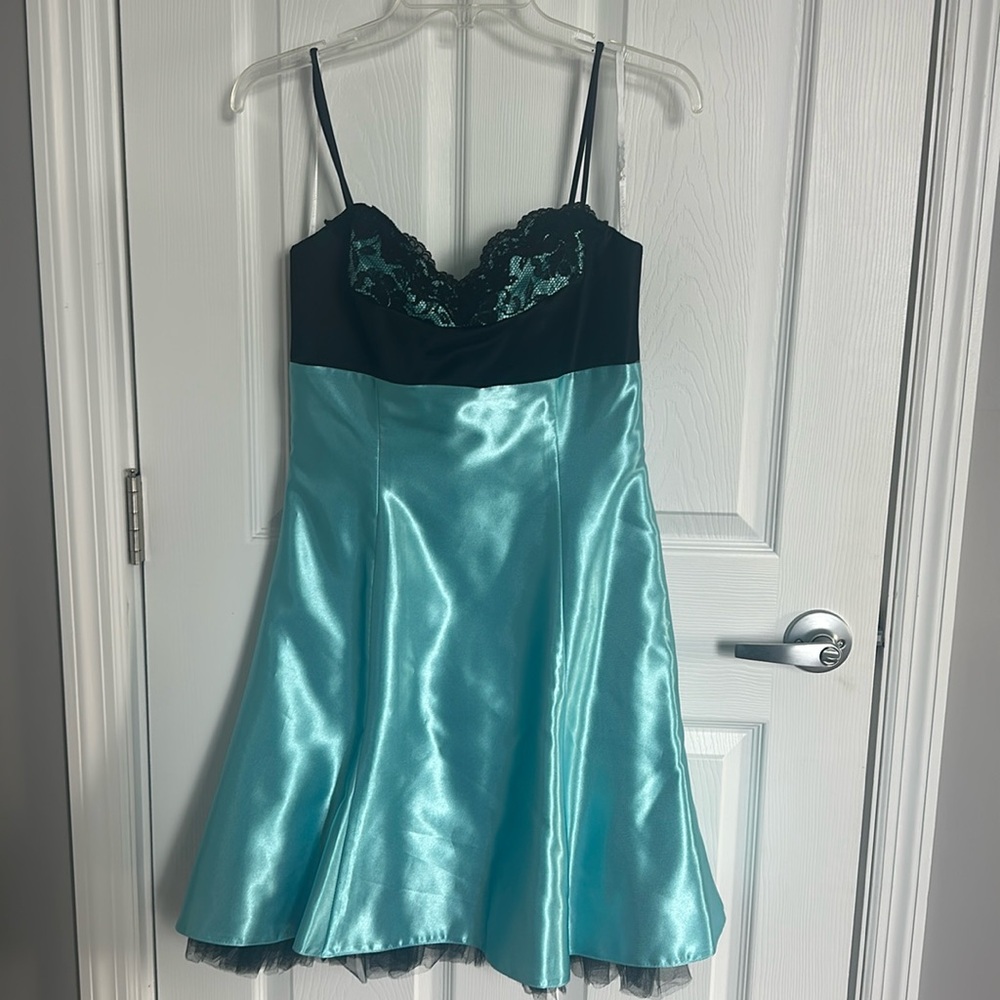 Jessica McClintock Black & blue dress